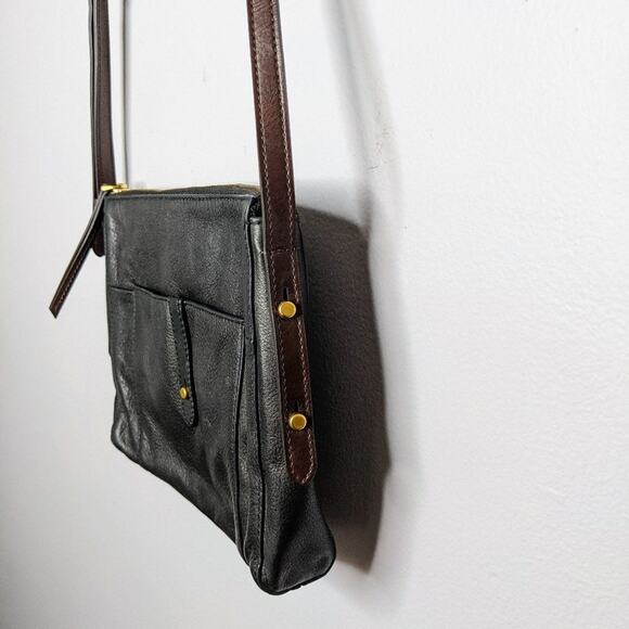 Fossil Black Gold Leather Zip Top Crossbody Bag - Picture 3 of 12